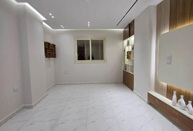 83987371 - Property Main Image