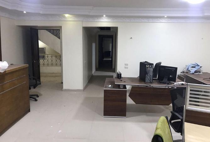 56993125 - Property Main Image