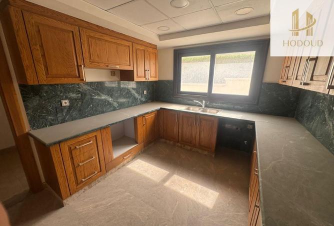 63880498 - Property Image 3