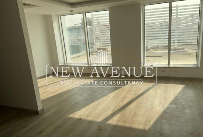 70104116 - صورة العقار 3