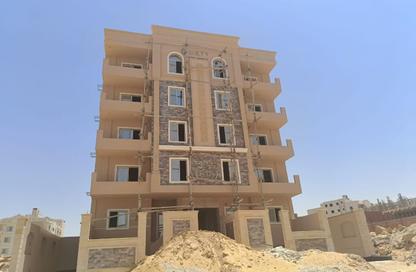 Apartment - 3 Bedrooms - 2 Bathrooms for sale in Bait Alwatan - The 5th Settlement - New Cairo City - Cairo