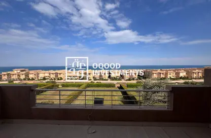 منزل مزدوج - 3 غرف نوم - 4 حمامات للبيع في تلال السخنة - العين السخنة - السويس