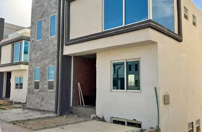 فيلا - 5 غرف نوم - 4 حمامات للبيع في ذا كراون - طريق مصر اسكندرية الصحراوي - مدينة 6 أكتوبر - الجيزة