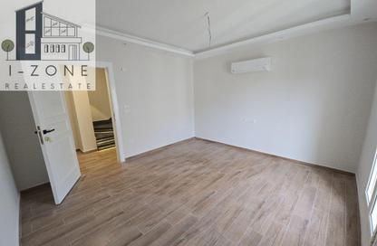 Villa - 3 Bedrooms - 5 Bathrooms for rent in Mountain View Hyde Park - 5th Settlement Compounds - The 5th Settlement - New Cairo City - Cairo Villa - 3 Bedrooms - 5 Bathrooms for rent in Mountain View Hyde Park - 5th Settlement Compounds - The 5th Settlement - New Cairo City - Cairo
