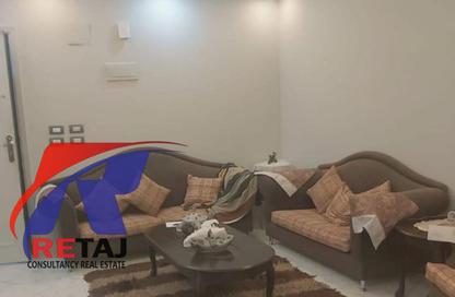 Apartment - 2 Bedrooms - 1 Bathroom for rent in South Teseen St. - The 5th Settlement - New Cairo City - Cairo
