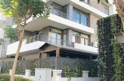 Apartment - 3 Bedrooms - 2 Bathrooms for sale in Taj City - 5th Settlement Compounds - The 5th Settlement - New Cairo City - Cairo