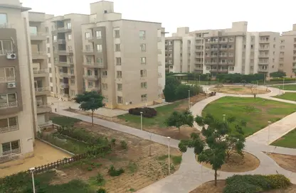 شقة - 3 غرف نوم - 2 حمامات للبيع في مدينة وصال - كمبوندات الشروق - مدينة الشروق - القاهرة