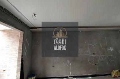 Apartment - 2 Bedrooms - 1 Bathroom for sale in Gesr Al Suez St. - El Nozha El Gadida - El Nozha - Cairo