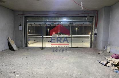 Shop - Studio - 1 Bathroom for sale in Zahraa Al Maadi St. - Degla - Hay El Maadi - Cairo