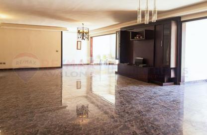 Apartment - 4 - 4 for sale in Mohamed Fawzy Moaz St. - Smouha - Hay Sharq - Alexandria