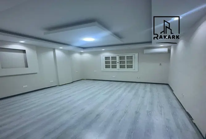 117025600 - Property Image 3