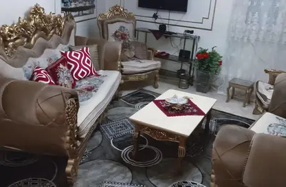 شقة - 2 غرف نوم - 1 حمام للايجار في شارع المساحه - الدقي - الجيزة