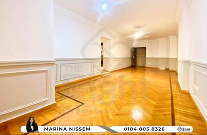 Apartment - 3 Bedrooms - 2 Bathrooms for sale in Sant Giyn St. - Kafr Abdo - Roushdy - Hay Sharq - Alexandria