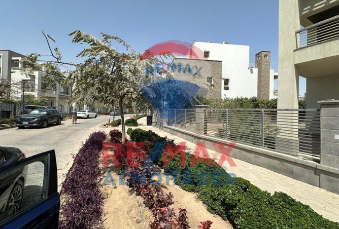 8595789 - Property Image 2