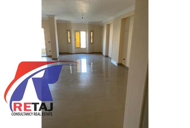 72441617 - Property Image 3