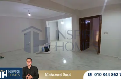 Apartment - 3 Bedrooms - 1 Bathroom for sale in Fouad St. - Raml Station - Hay Wasat - Alexandria