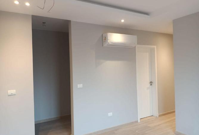 8704770 - Property Image 2