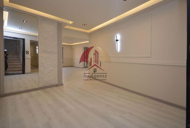 8380379 - Property Main Image