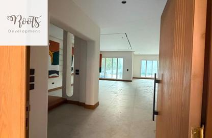 Townhouse - 4 - 4 for sale in Zayed Regency - Sheikh Zayed Compounds - Sheikh Zayed City - Giza