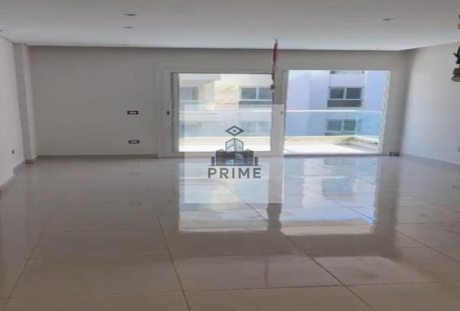 68519830 - Property Main Image