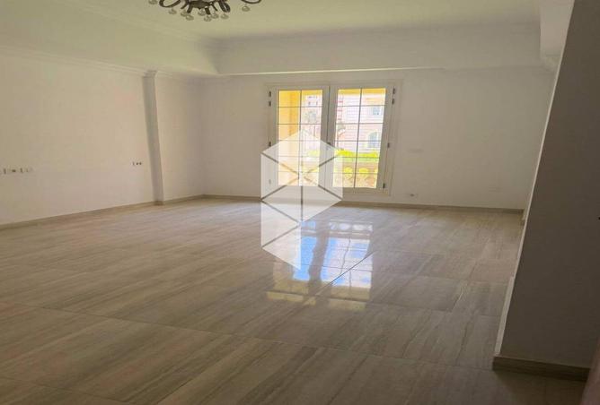 93816967 - Property Main Image