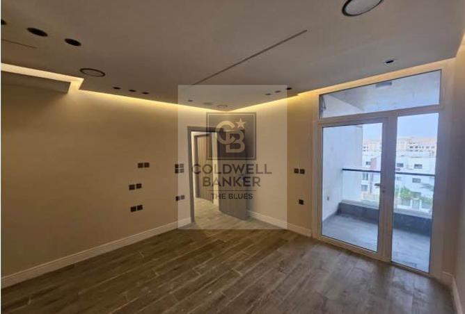 98007933 - Property Image 2