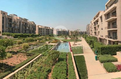 Apartment - 3 - 2 for sale in Moon Residences - Fifth Square - The 5th Settlement - New Cairo City - Cairo