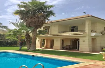 فيلا - 7 غرف نوم - 6 حمامات للايجار في جنة العزيزية - طريق مصر اسكندرية الصحراوي - مدينة 6 أكتوبر - الجيزة