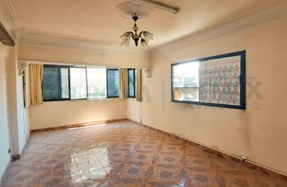 Apartment - 2 Bedrooms - 1 Bathroom for sale in Smouha - Hay Sharq - Alexandria Apartment - 2 Bedrooms - 1 Bathroom for sale in Smouha - Hay Sharq - Alexandria
