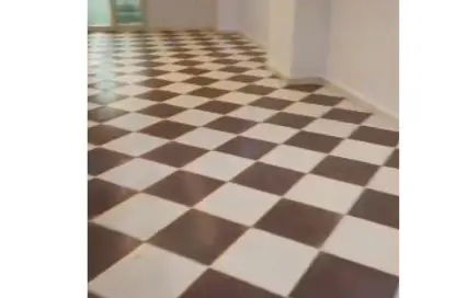 Apartment - 3 Bedrooms - 2 Bathrooms for sale in 6th Zone - Nasr City - Cairo