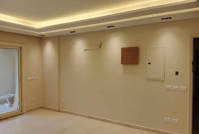 8709031 - Property Image 3