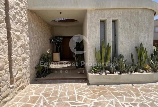 97440244 - Property Main Image