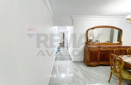 Apartment - 3 Bedrooms - 2 Bathrooms for sale in Smouha - Hay Sharq - Alexandria