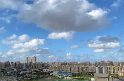 شقة - 3 غرف نوم - 3 حمامات للبيع في كوبرى 14 مايو - سموحة - حي شرق - الاسكندرية