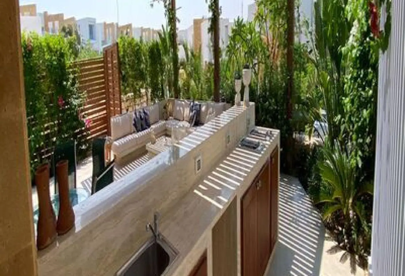 88409733 - Property Main Image