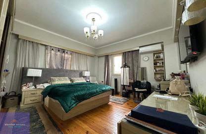 Apartment - 3 Bedrooms - 2 Bathrooms for sale in Street 7 - Maadi - Hay El Maadi - Cairo
