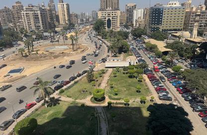 Office Space - Studio - 2 Bathrooms for sale in Gameat Al Dewal Al Arabeya St. - Mohandessin - Giza
