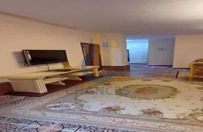Apartment - 2 Bedrooms - 1 Bathroom for sale in Al Narges 3 - Al Narges - New Cairo City - Cairo