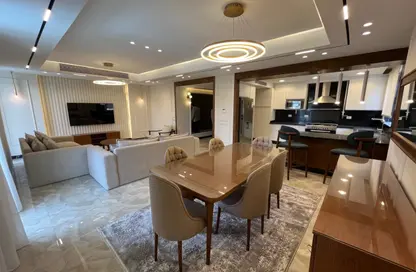 (بنتهاوس  (روف - 3 غرف نوم - 4 حمامات للايجار في لايك فيو ريزيدنس - كمبوندات التجمع الخامس - التجمع الخامس - مدينة القاهرة الجديدة - القاهرة