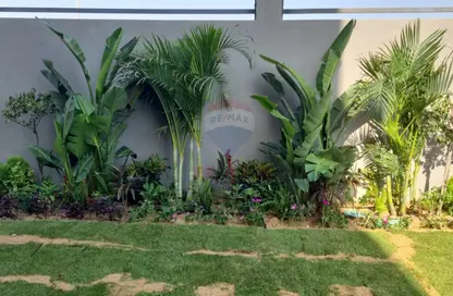 Duplex - 3 Bedrooms - 2 Bathrooms for sale in Etapa - Sheikh Zayed Compounds - Sheikh Zayed City - Giza