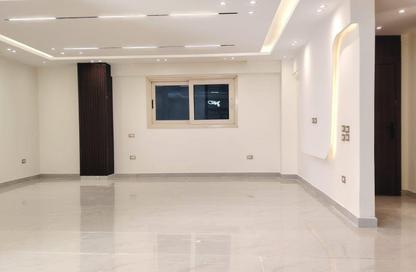 Duplex - 6 Bedrooms - 4 Bathrooms for sale in Abbas Al Akkad St. - 1st Zone - Nasr City - Cairo