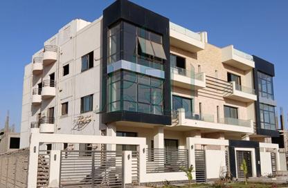 Duplex - 4 Bedrooms - 4 Bathrooms for sale in West Golf - El Katameya Compounds - El Katameya - New Cairo City - Cairo