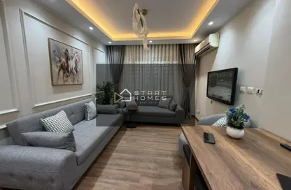 شقة - 2 غرف نوم - 1 حمام للايجار في B11 - مدينتي - القاهرة