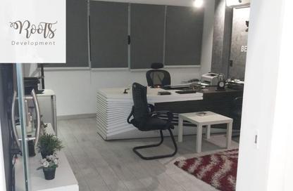 شقة - 6 غرف نوم - 4 حمامات للبيع في شارع جامعة الدول العربية - المهندسين - الجيزة