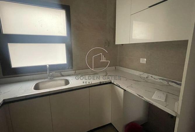 8608736 - Property Image 3