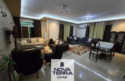 Apartment - 4 Bedrooms - 2 Bathrooms for rent in 8th District - Sheikh Zayed City - Giza Apartment - 4 Bedrooms - 2 Bathrooms for rent in 8th District - Sheikh Zayed City - Giza