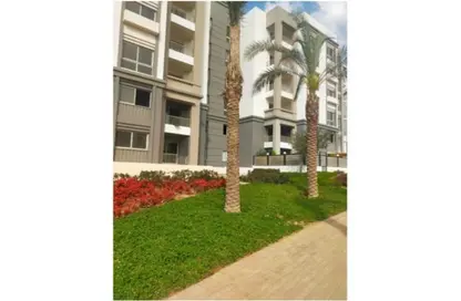 Apartment - 2 Bedrooms - 2 Bathrooms for sale in Hyde Park - New Cairo City - Cairo