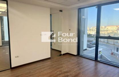 Office Space - Studio - 1 Bathroom for rent in Hyde Park Business District Mall - South Teseen St. - The 5th Settlement - New Cairo City - Cairo