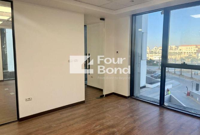 76518392 - Property Image 2
