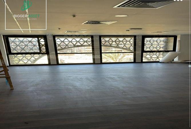 87842134 - Property Main Image
